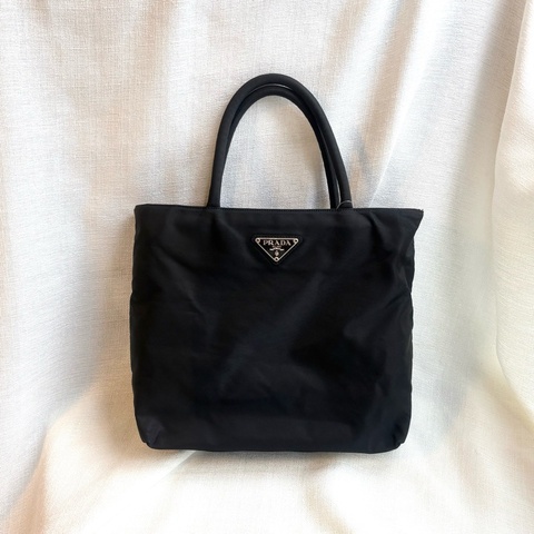 Prada 經典尼龍手提/單肩包