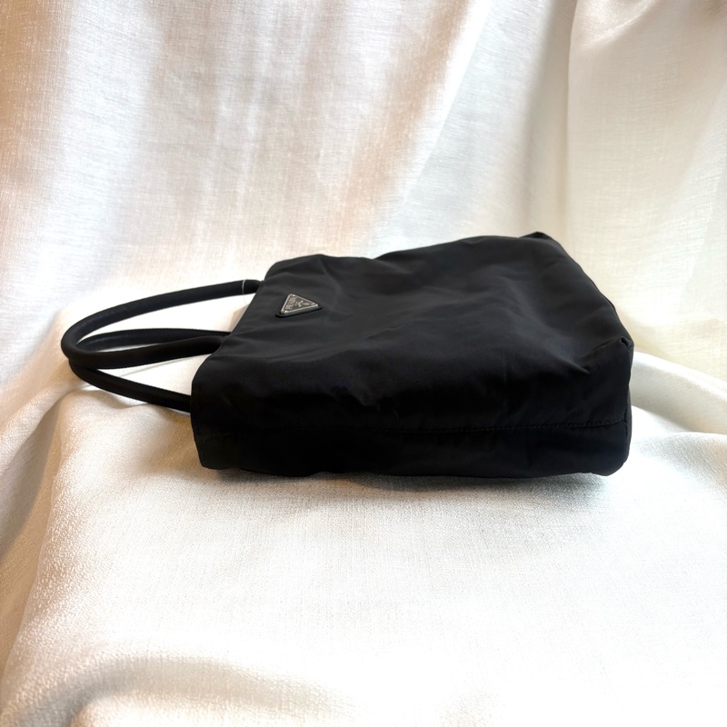 Prada 經典尼龍手提/單肩包-15