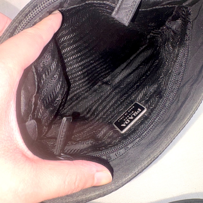 Prada 經典黑色尼龍托特包 Nylon tote bag 單肩包 手提包 23cm-15