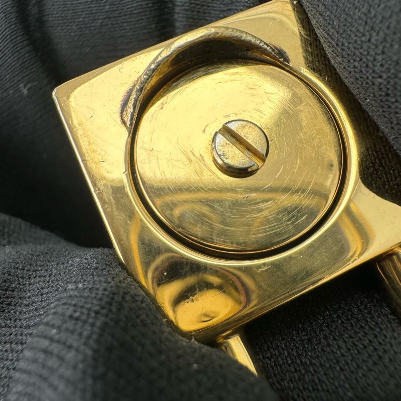 LV Marignan 海軍藍真皮壓紋郵差包-7