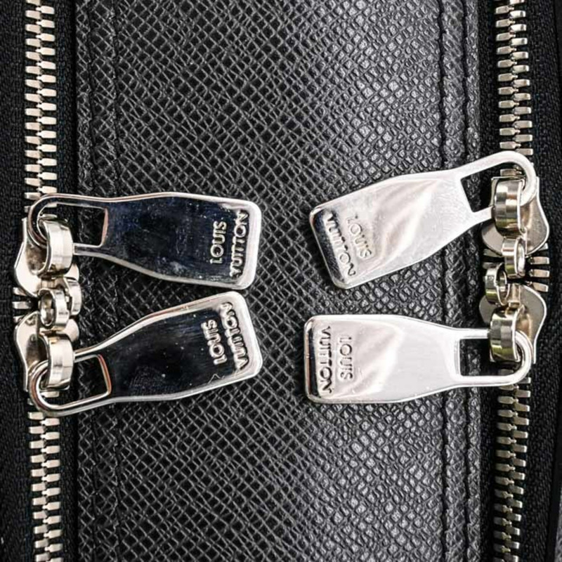 路易威登 Taiga Overnight 單肩包，男士，黑色/灰色，M32721-7