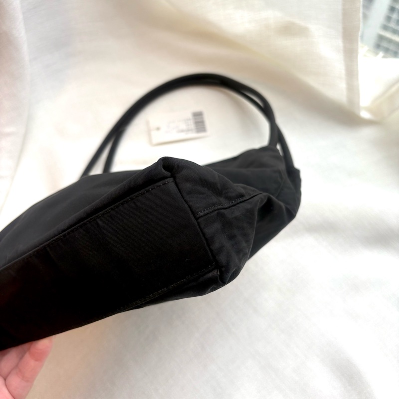 Prada 經典黑色尼龍托特包 Nylon tote bag 單肩包 手提包 23cm-33