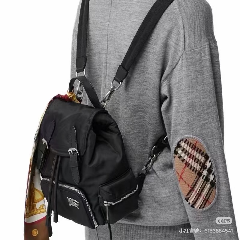 BURBERRY  THE RUCKSACK 黑色 尼龍 戰馬 LOGO mini 後背包 雙肩包 斜背包-3