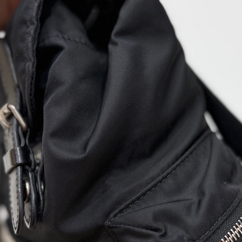 BURBERRY  THE RUCKSACK 黑色 尼龍 戰馬 LOGO mini 後背包 雙肩包 斜背包-27