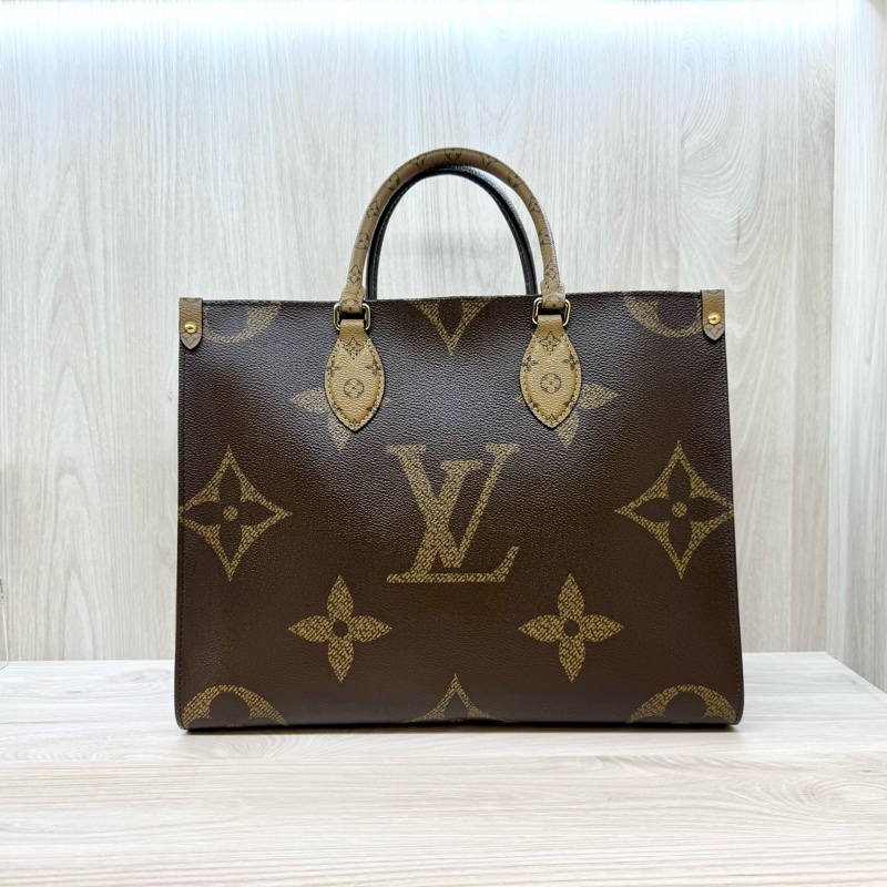 LV老花雙拼色onthego MM手提肩背托特包M45321-0