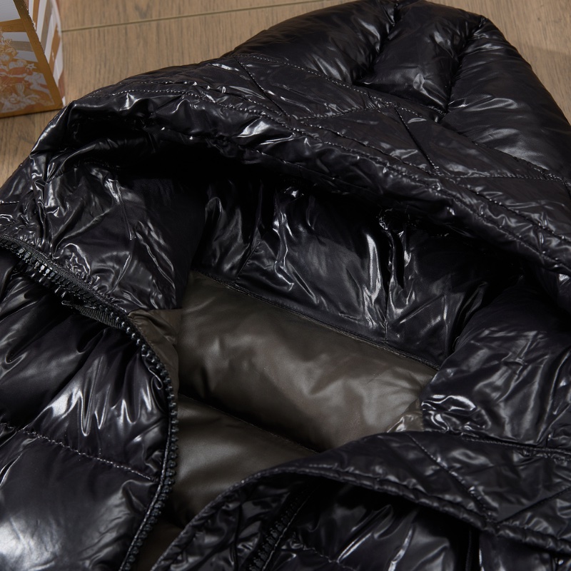 ❤️MONCLER 短款羽絨外套 秋冬造型神器-1