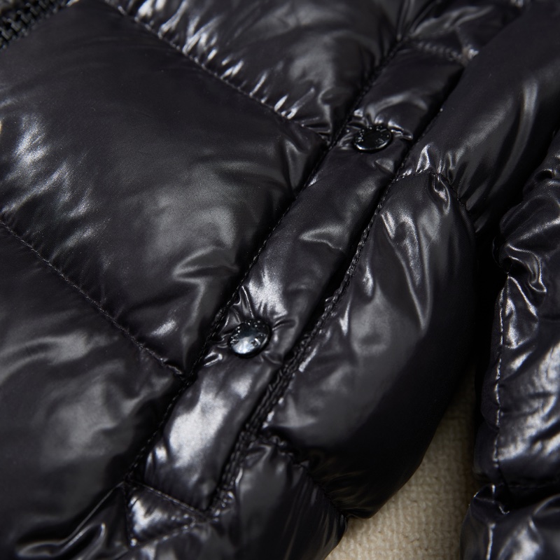 ❤️MONCLER 短款羽絨外套 秋冬造型神器-4