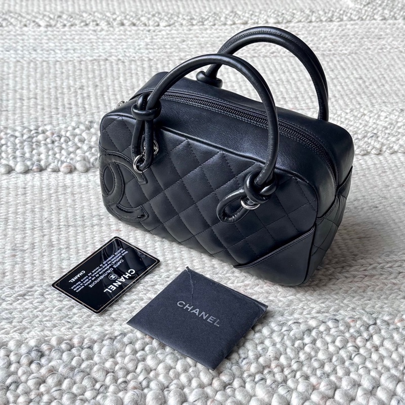 Chanel 全黑康鵬枕頭包 mini-0