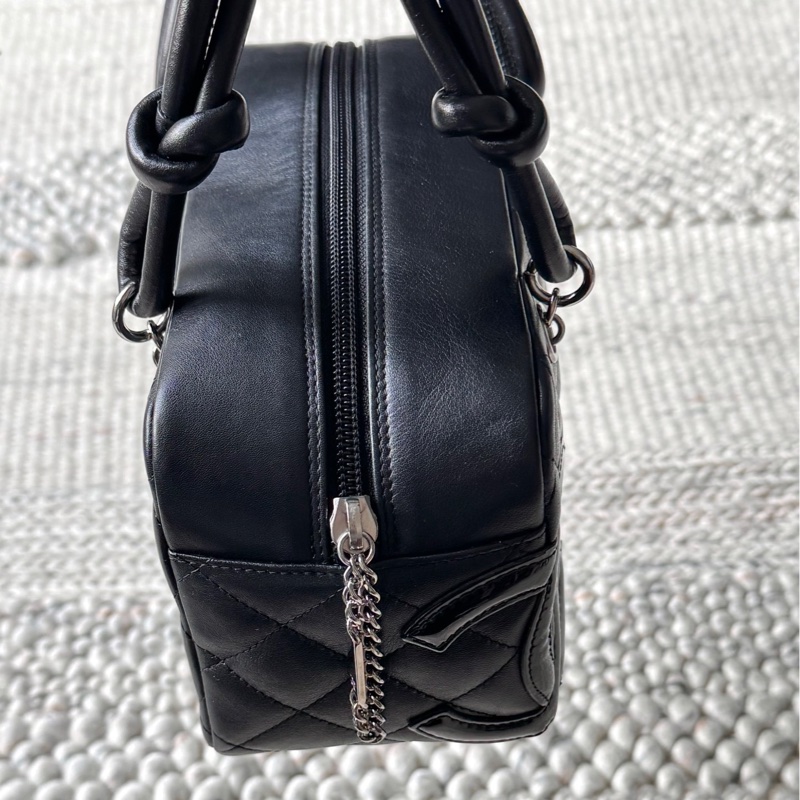Chanel 全黑康鵬枕頭包 mini-5