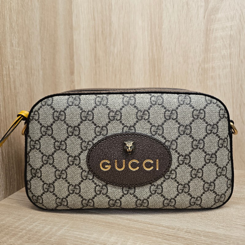 [新年到優惠經典相機包😳] Gucci老花虎頭綠紅綠背帶拉鏈相機包-1