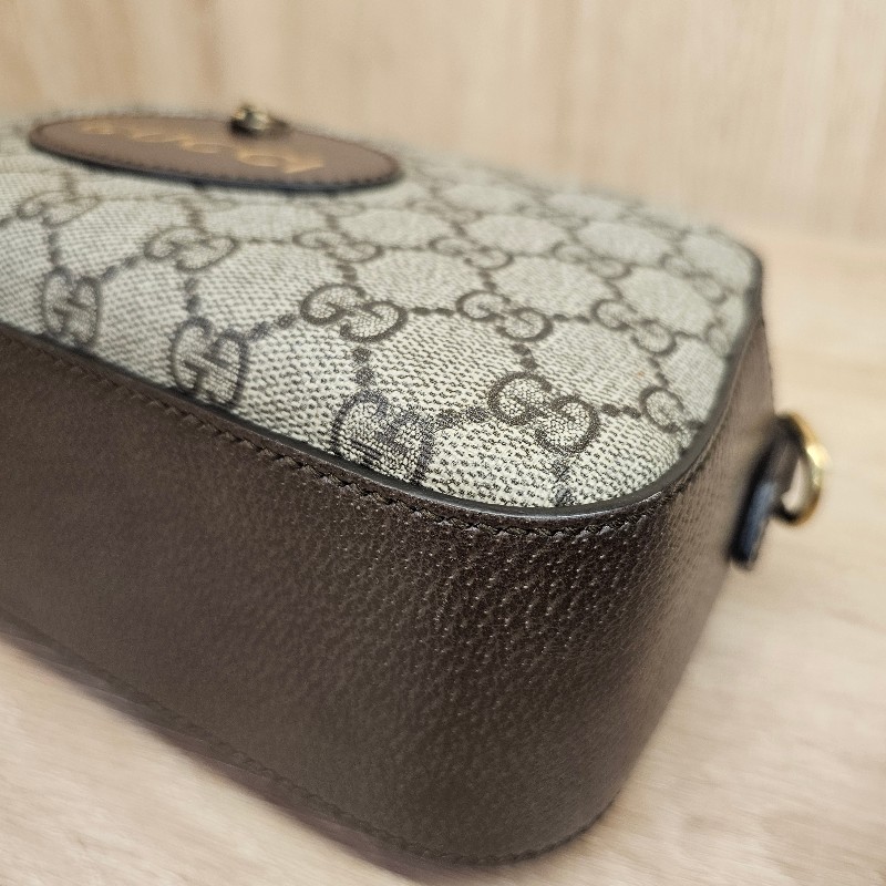 [新年到優惠經典相機包😳] Gucci老花虎頭綠紅綠背帶拉鏈相機包-11