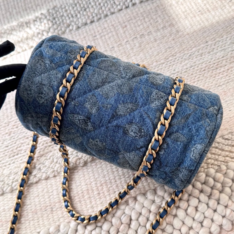 Chanel 21A 山茶花圓筒-3