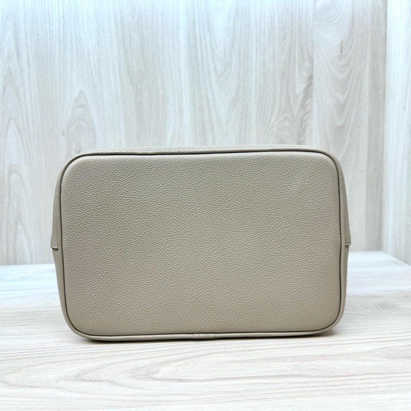 LV斑鳩灰牛皮NeonoeMM抽繩水桶包M45555-5