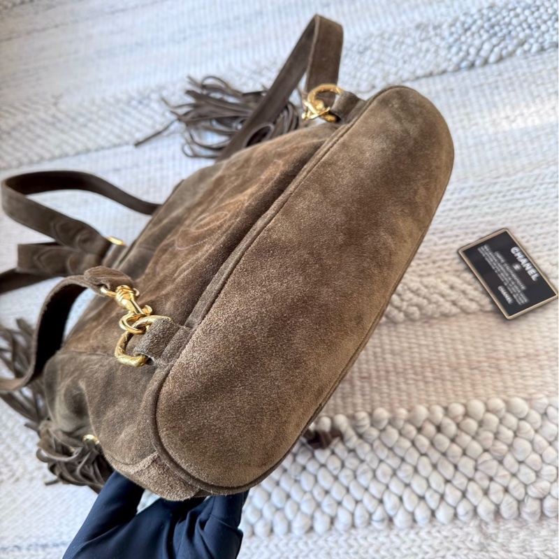 Chanel 麂皮流蘇雙肩包-1