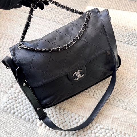 Chanel 黑銀雙鏈條機場包