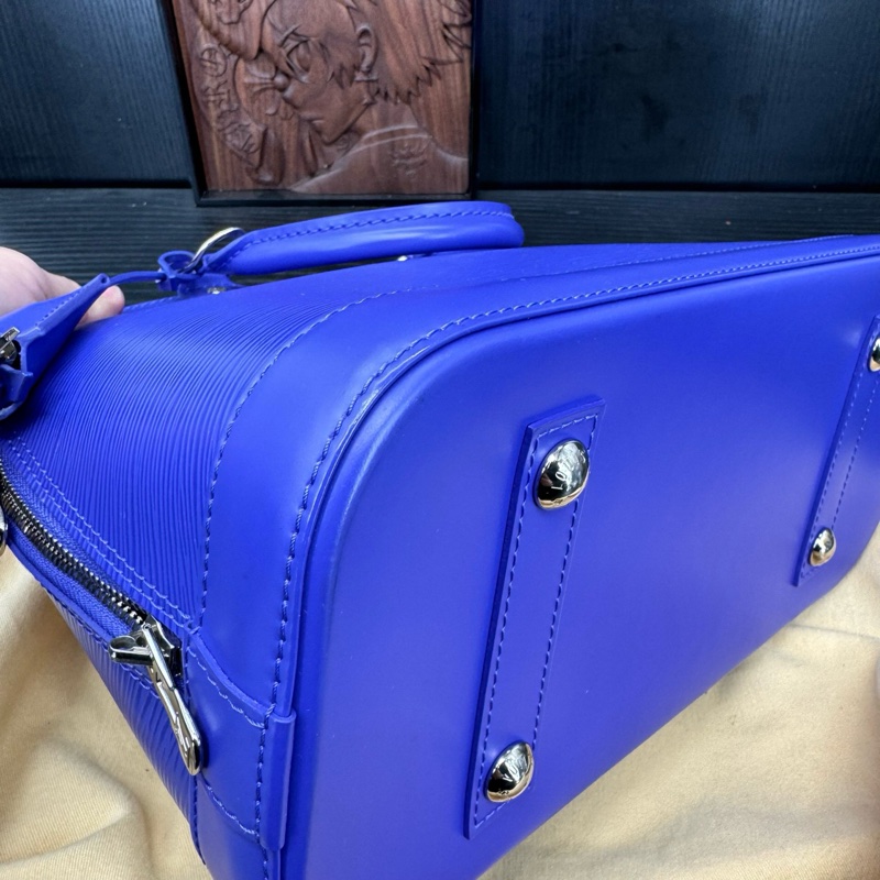98新LV Alma水波紋貝殼包 藍色 無附件-4