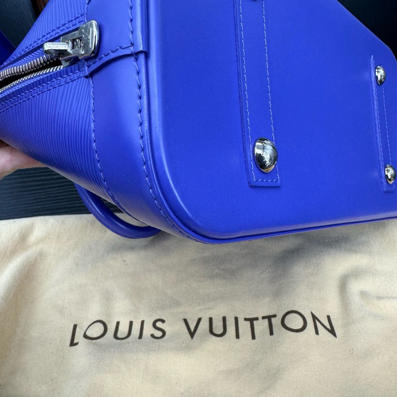 98新LV Alma水波紋貝殼包 藍色 無附件-5