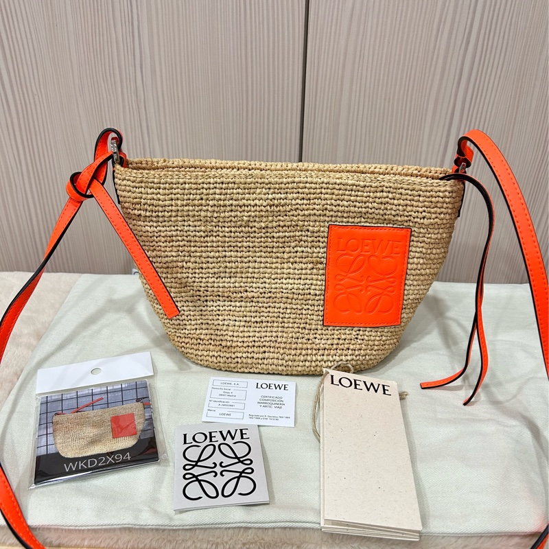 #近新 Loewe 撞色草編包 竹編包-0