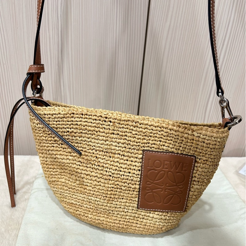 LOEWE 夏日草編包 竹編包-10
