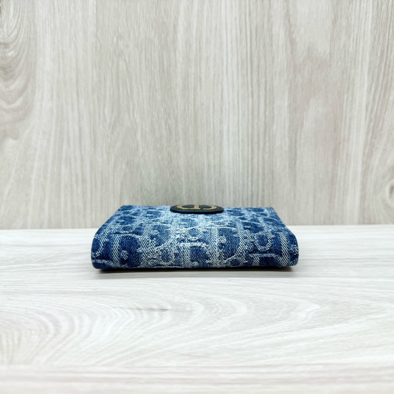 DIOR牛仔藍緹花金釦30 MontaigneDahlia對開短夾S2197UDCE-5