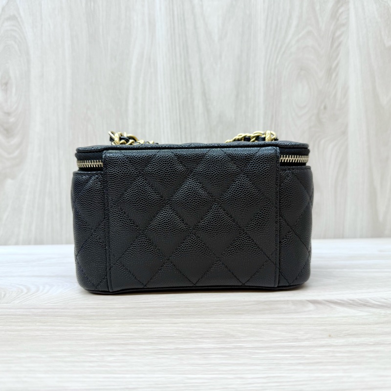 CHANEL黑金粒紋牛皮小吊飾長盒子AP3376-1