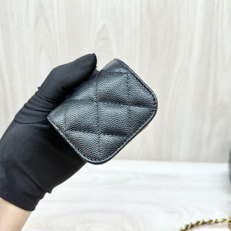 CHANEL黑金粒紋牛皮小吊飾長盒子AP3376-9