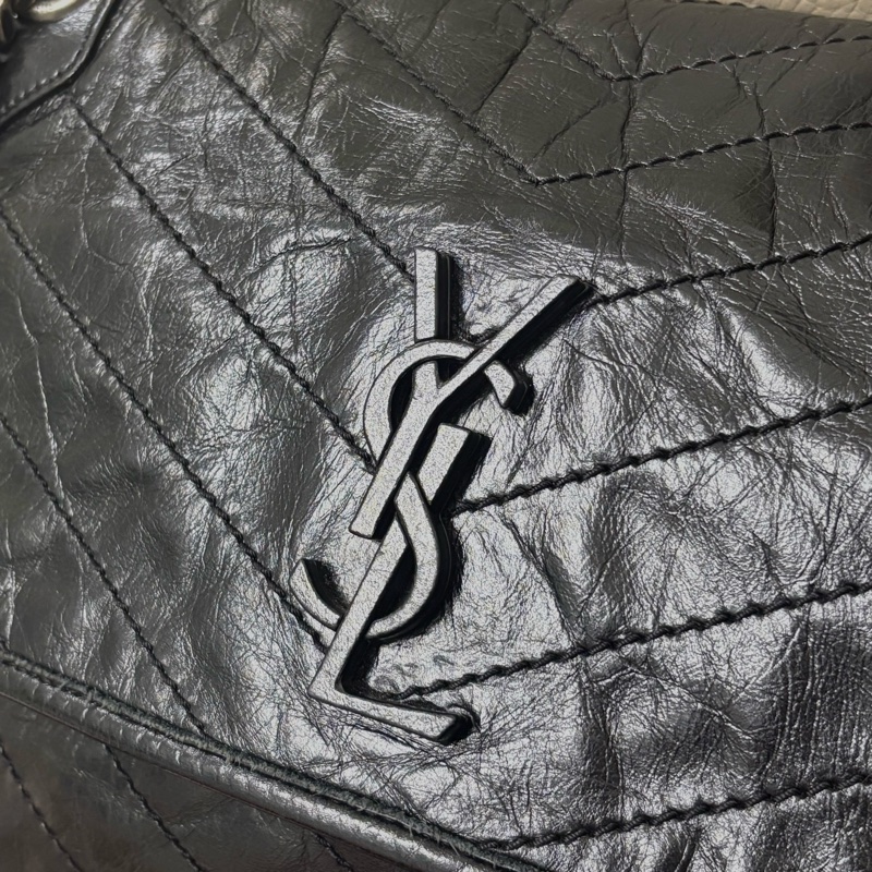 YSL✨Saint Laurent Niki 黑銀 中號 新款 D扣 肩背包 斜背包-1