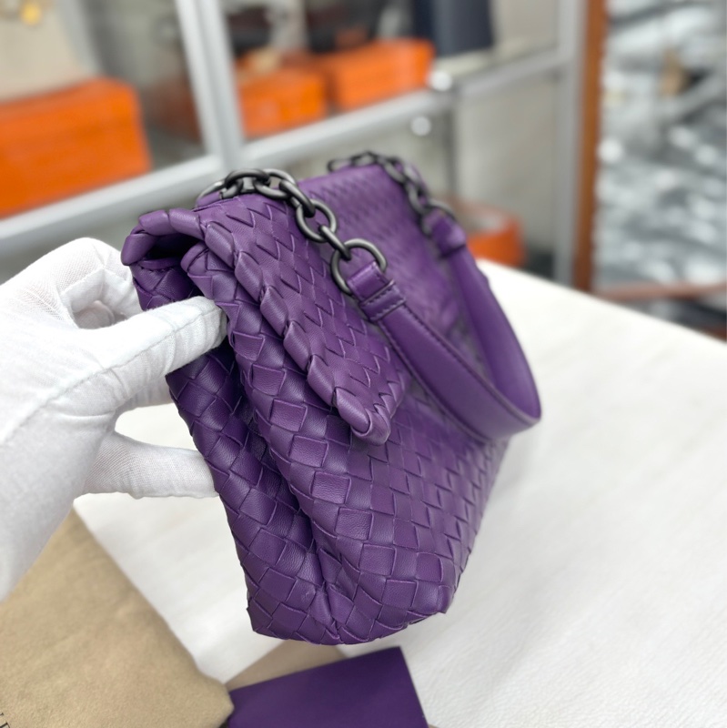 BV深紫色編織腋下包-1