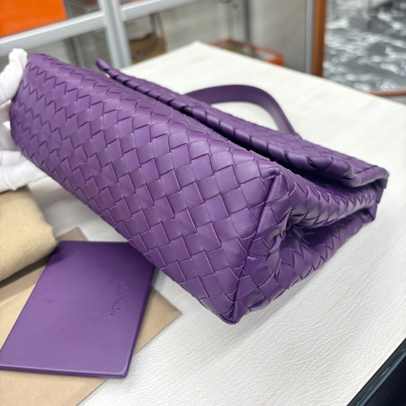 BV深紫色編織腋下包-5