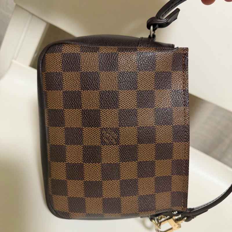 lv 小方包 甜價出售不議價-11