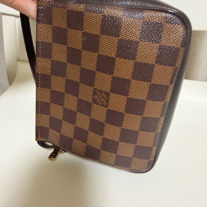 lv 小方包 甜價出售不議價-12