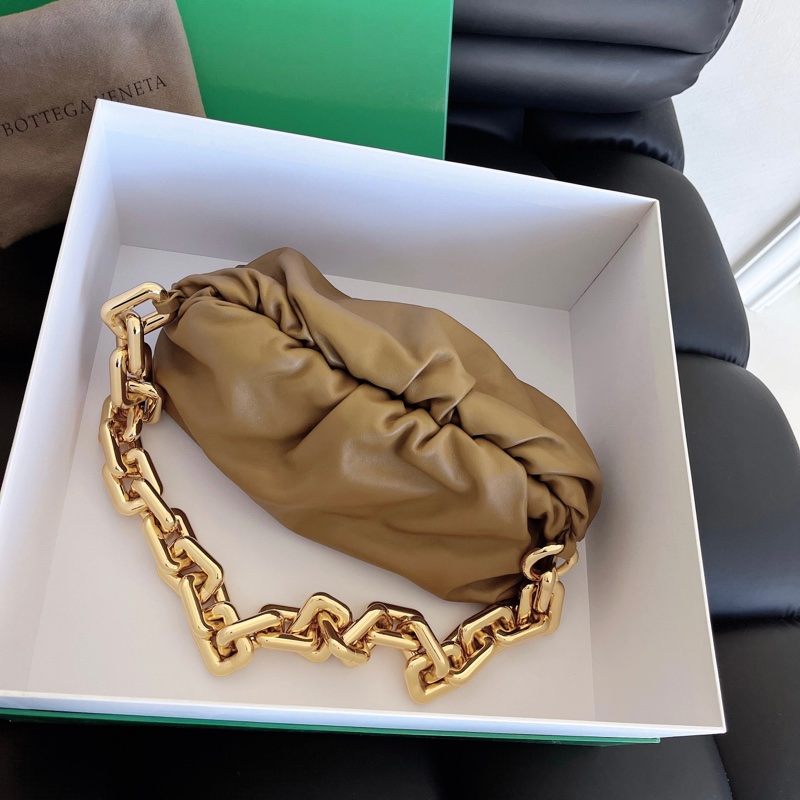 BV Chain Pouch焦糖色-1