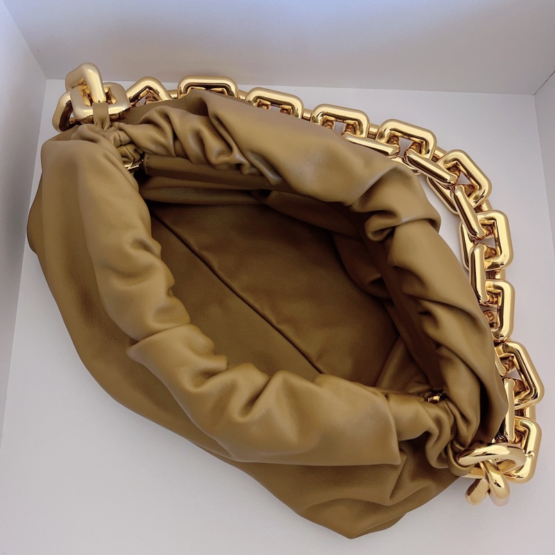 BV Chain Pouch焦糖色-6