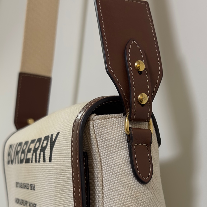 BURBERRY 巴寶莉 Horseferry印花帆布Note 斜背包 米白-2