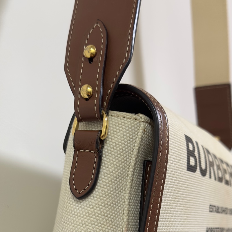BURBERRY 巴寶莉 Horseferry印花帆布Note 斜背包 米白-3