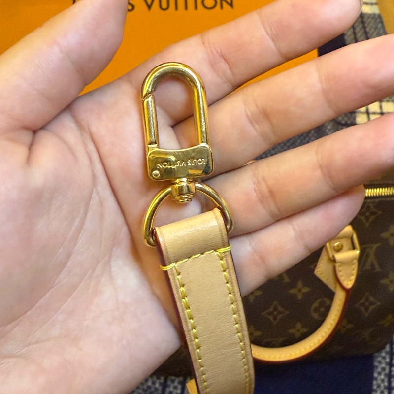 <95成新>LV speedy25細背袋 所有配件如圖 （只背過一次）-24