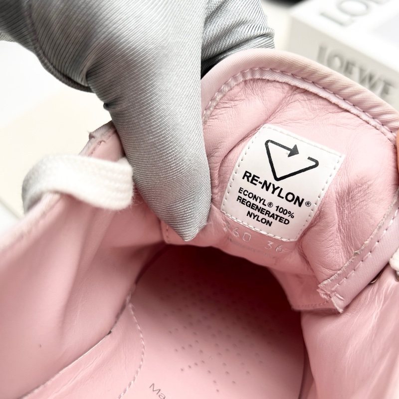 98新  Prada/普拉達 櫻花粉 恰好心動 帶三角標休閒鞋 36碼無附件-5