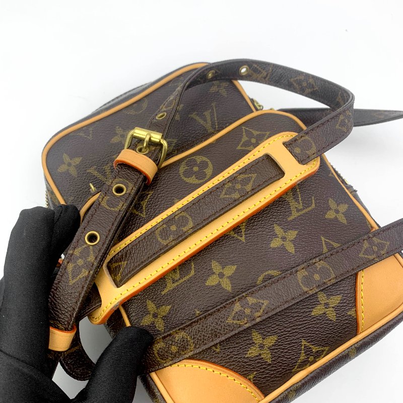 Louis Vuitton 老花雙層相機包，LV經典包，路易威登，麻將包，側背包，二手真品，正品，現貨，免運-28