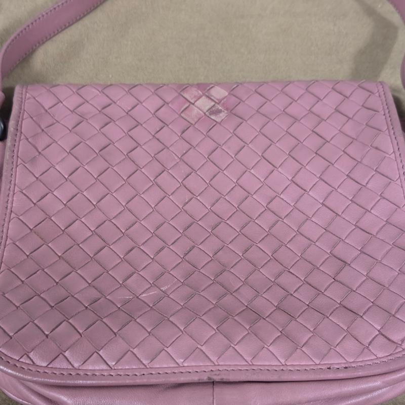 Bottega Veneta 丁香紫 Intrecciato 編織納帕皮革斜背包（二手）-15