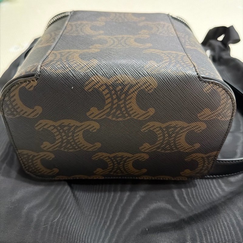 Celine Triomphe 化妝包-7