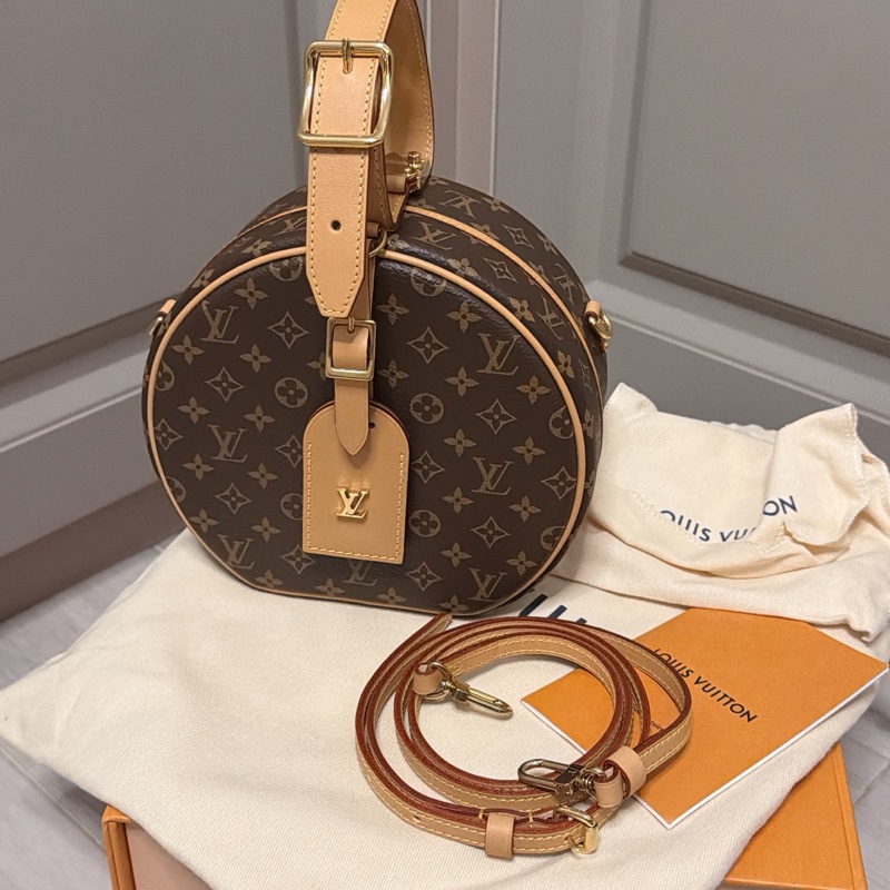 LV 老花硬圓餅包 手提包 斜背包-22