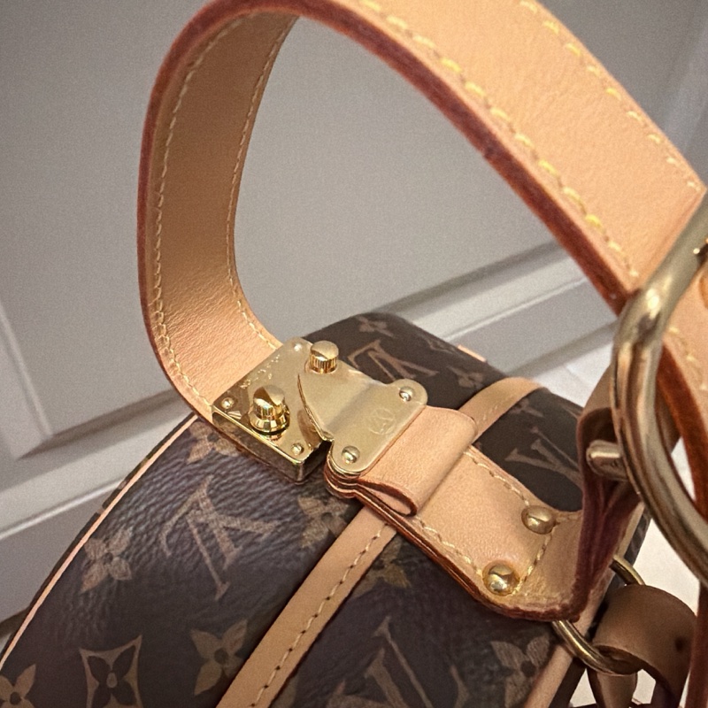 LV 老花硬圓餅包 手提包 斜背包-24