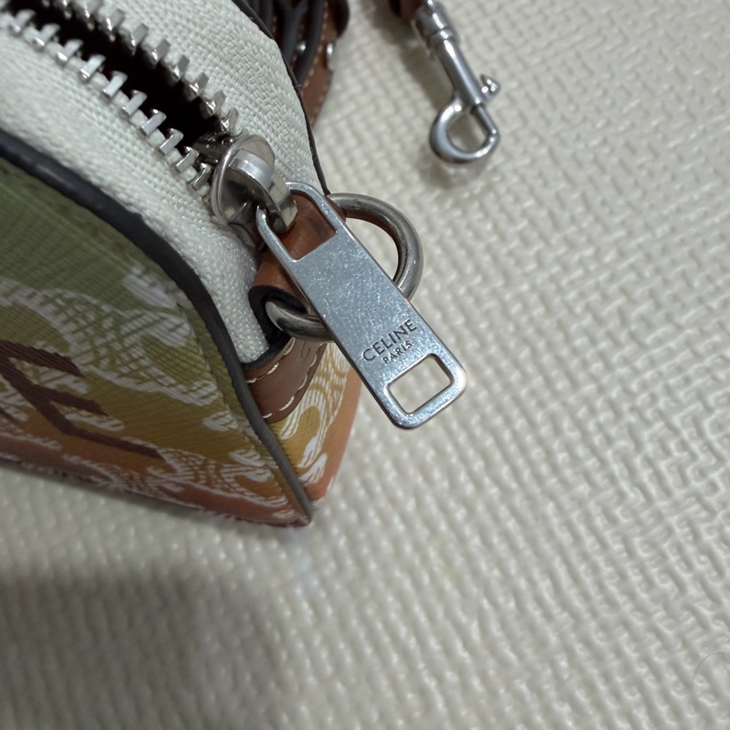 Celine Triomphe 小相機包-3
