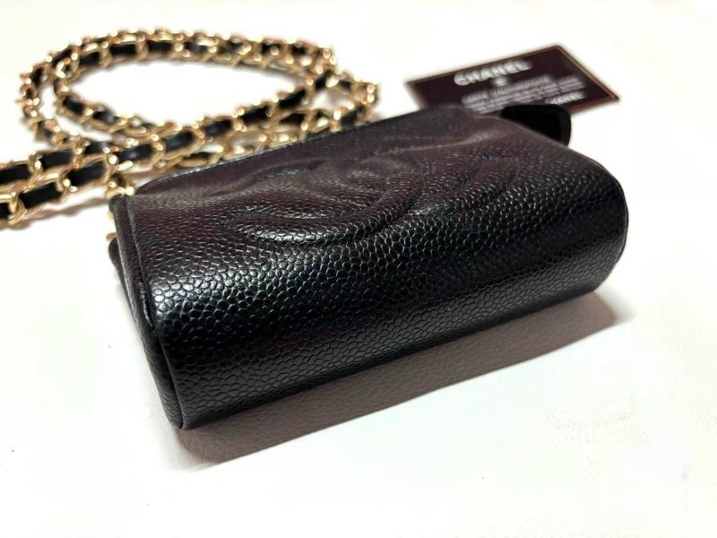 Party 首選 CHANEL 香奈兒黑色魚子醬荔枝皮 大雙C 壓紋拉鍊鏈條包｜斜背/腰包/手拿｜中古雷標 帶保卡-1