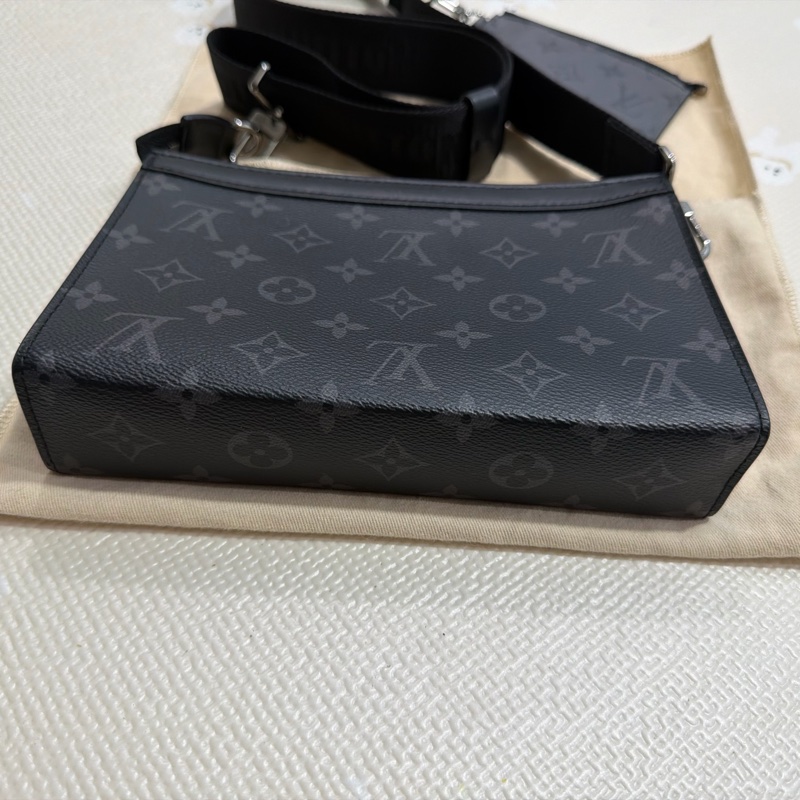 Louis Vuitton Gaston-1