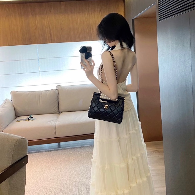 CHANEL黑金珍珠 菱格紋手提肩背斜背包24*17*8 98新配件盒子塵袋-0