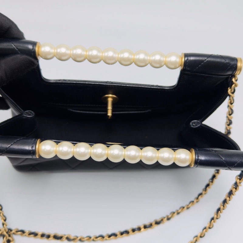 CHANEL黑金珍珠 菱格紋手提肩背斜背包24*17*8 98新配件盒子塵袋-2