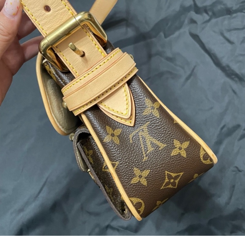 LV 肩背包～ 9成新，高雅好看-2
