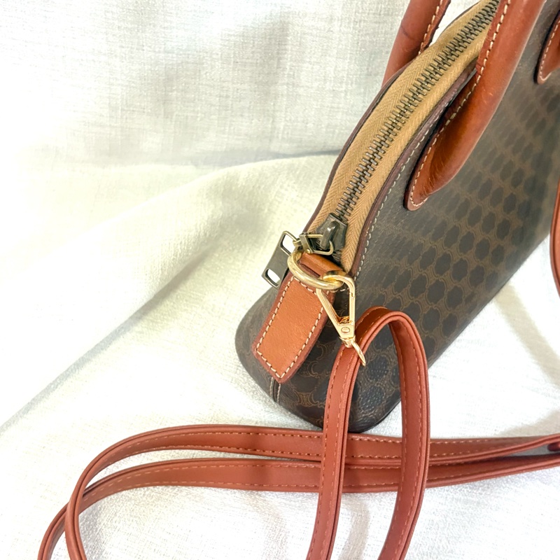 Celine 中古凱旋門老花貝殼包 斜挎包Alma BB-9