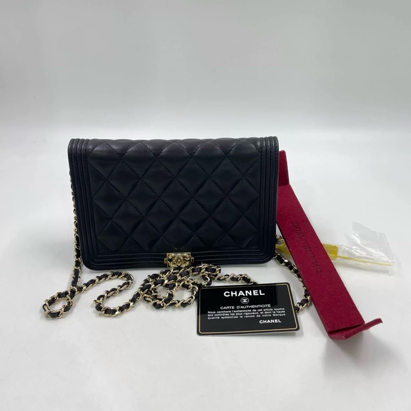CHANEL BOY WOC 19-7